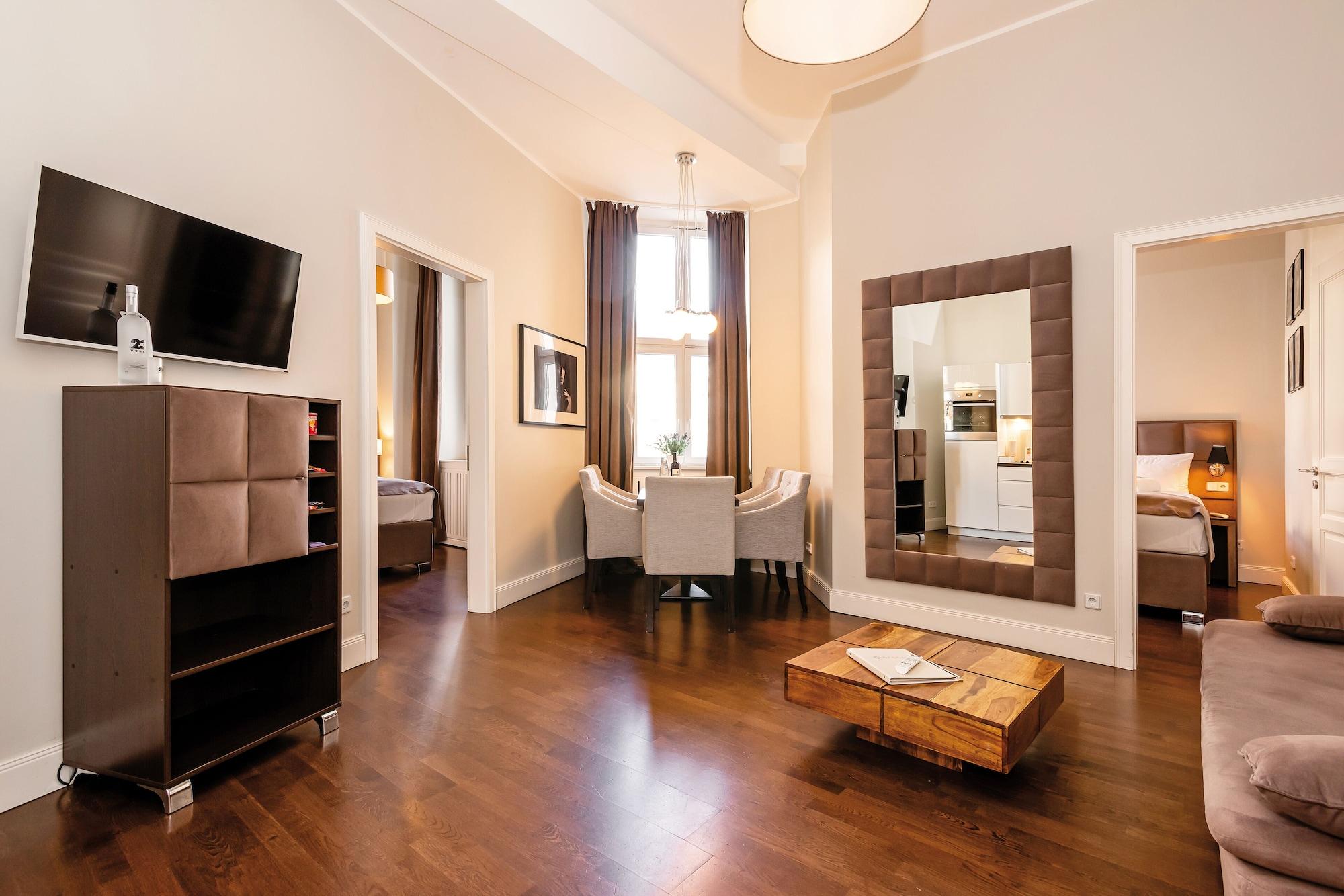 ברלין Arabel Design Apartments מראה חיצוני תמונה A suite at the Hotel de France
